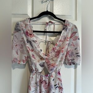 Floral V-Neck Dress Puff Sleeve Ruffle Short Dress w Tie Back Cut Out in XS